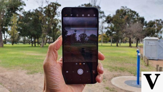 REVISIÓN: Motorola One Zoom viene equipado con todo lo mejor de la línea One