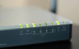 Internet may suffer global failure related to routers