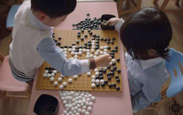 Computer that beat humans at Go is even smarter