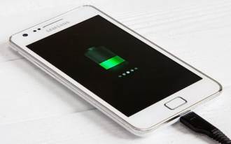 Samsung développe une batterie qui peut se recharger complètement en seulement 12 minutes