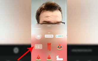 How to use animated gif in Instagram Stories?