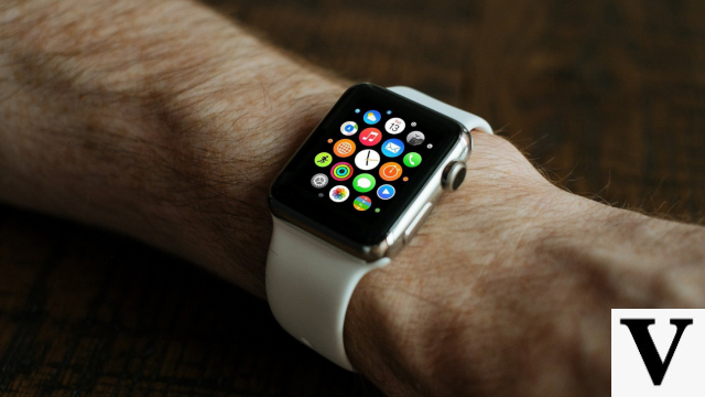 Apple Watch has 100 million active units worldwide, but only 10% use iPhones