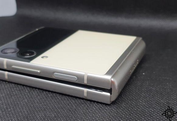 REVUE : Le Galaxy Z Flip3 5G séduit les consommateurs pour son design sophistiqué