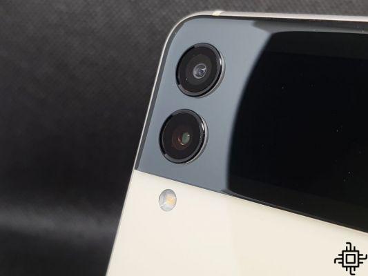 REVISIÓN: Galaxy Z Flip3 5G convence a los consumidores por su diseño sofisticado