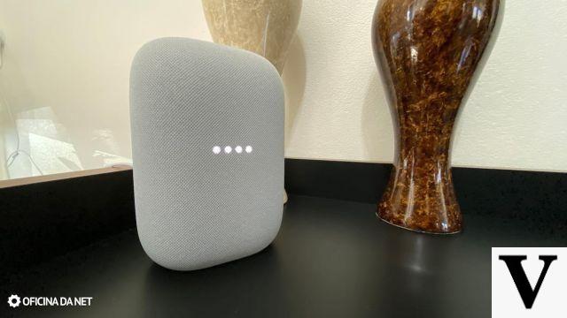 Google Assistant records audio without being activated by the user