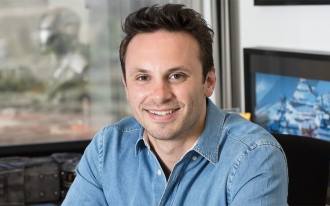 Another casualty: Oculus co-founder leaves Facebook