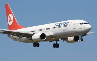 Peur dans l'air : un avion effectue un atterrissage d'urgence en menaçant le nom du réseau Wi-Fi