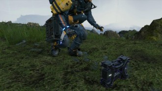 How to get Half-Life items in Death Stranding (PC)