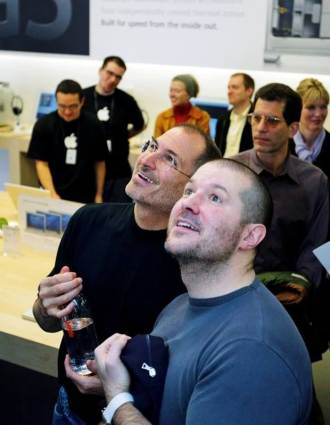 Apple design chief Jonathan Ive announces departure after 30 years