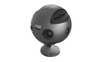 Insta360 Pro camera captures 360° images for Google Street View