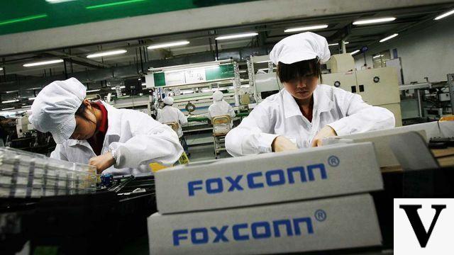 Forte demande: l'usine Foxconn travaille 24 heures sur 12 sur la production d'iPhone XNUMX